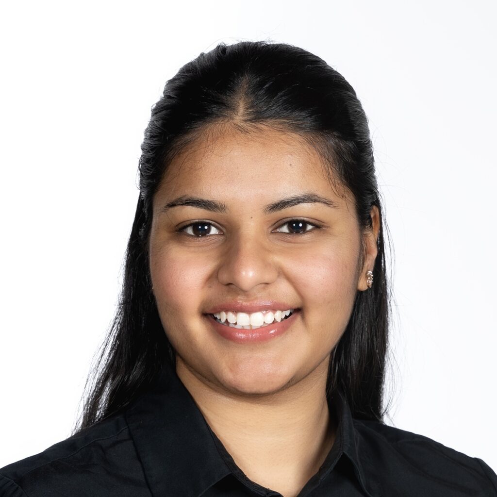 headshot of Mehakpreet Kaur